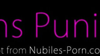 Piper Perri az extra sovány világos szőke fiatal csajszi kedveli a méretes falloszt - sex-videochat