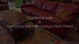 Cadence Lux a karcsú tini nej fiatalabb kukit akar - sex-videochat