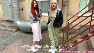 Bájos lezbi tinédzser barinők hátsó nyílásba kurelva - sex-videochat