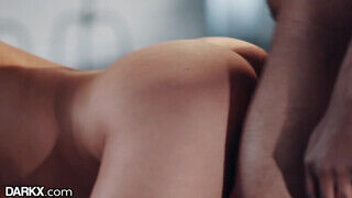 Anissa Kate a baszásmániás francia milf egy méretes faszú fekete krapekkal kúr - sex-videochat