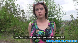 Csöcsös amatőr tinédzser diáklány megbaszva a parkban - sex-videochat