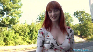 Alex Harper a vörös hajú csöcsös tinédzser fiatalasszony szőrös bulkesza megkefélve - sex-videochat