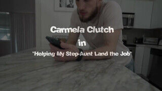 Carmela Clutch a nagyméretű picsájú nevelő anya a nevelt fia farkán lovagol - sex-videochat