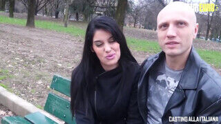 Ana Marco a bombázó termetes keblű fekete hajú latin leányzó megdöngetve - sex-videochat