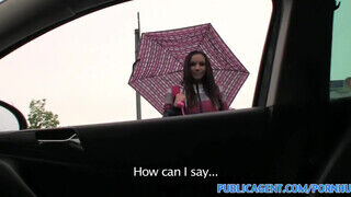 Andie Darling a csöcsös stoppos kisasszony megkefélve a kocsiban - sex-videochat
