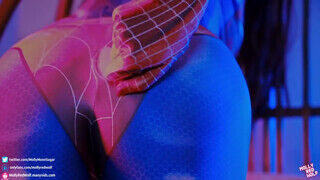 Pókember cosplayes gádzsi picsája megrakva - sex-videochat