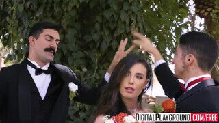 Casey Calvert a szajha menyasszony férje haverjával reszel - sex-videochat