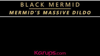 Black Mermid a fekete hajú milf masztizik - sex-videochat