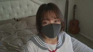 HongKongDoll a bombázó gigantikus csöcsű maszkos ázsiai diáklány megbaszva - sex-videochat