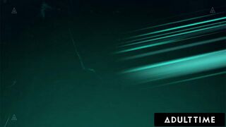 Ebben az Adult Time videóban Mickey Violet, a karcsú, afroamerikai hajú tini, feszes, csini popóval és apró, hetyke mellekkel, egy szemtelen szeretőként csábítja el a férjet, míg Odette Fox, a vörös hajú, dús keblű, gömbölyű idomokkal rendelkező feleség,  - sex-videochat