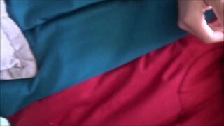 Anna Mae, egy méretes fenekű, fiatal mostohanővér, kíváncsian tanulja meg, hogyan élvezzen el, miközben a mostohatestvére durván nekiesik, és a telt, gömbölyű teste minden mozdulatával őrületbe kergeti egy vad, tiltott szexjelenetben, tele szenvedéllyel. - sex-videochat