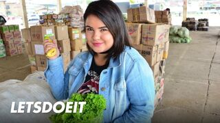 Dagi kolumbiai milf bulkesza mélyen megkúrva xiomarától