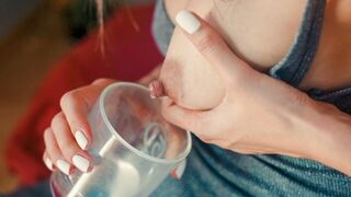 Brittany Andrews és Brandi Love bazinagy keblű csábítása