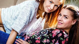 Eveline Dellai vad lovaglása kétfejű műdákóval