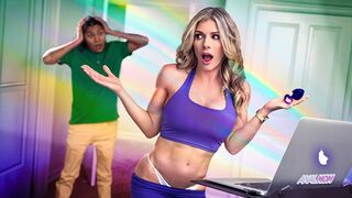 Cory Chase gigászi kufferjét a nevelő tinédzser bőrös virsli megdugja