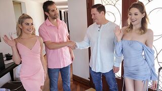 Tinédzser csajok cserebereje: idős férfiak élvezik a forró csoportos dugást