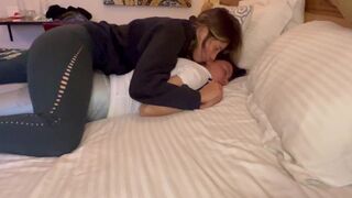 Ay ay ay!!! dörzsöld a puncimat, hogy a szálloda vendégei ne hallják meg