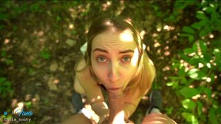 Tinédzser szöszi kalandja közterületen: pov pippantás megtelített arccal a kockázatos légyott után