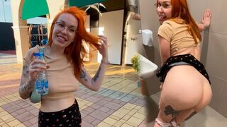 Felcsíptem egy csajszit és megbasztam egy nyilvános wc-ben!