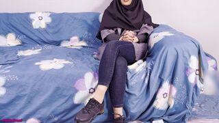 Arab titkárnő kíméletlen valag kufircolása a hivatalban